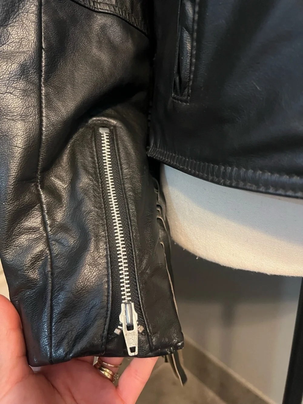 Bristol Golden Crown Black Leather Fringe Western/Biker Jacket. Size M. EUC - Picture 10 of 16